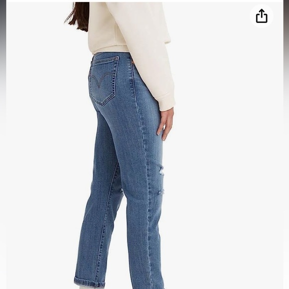 Levi’s Boyfriend Jeans - Picture 10 of 11